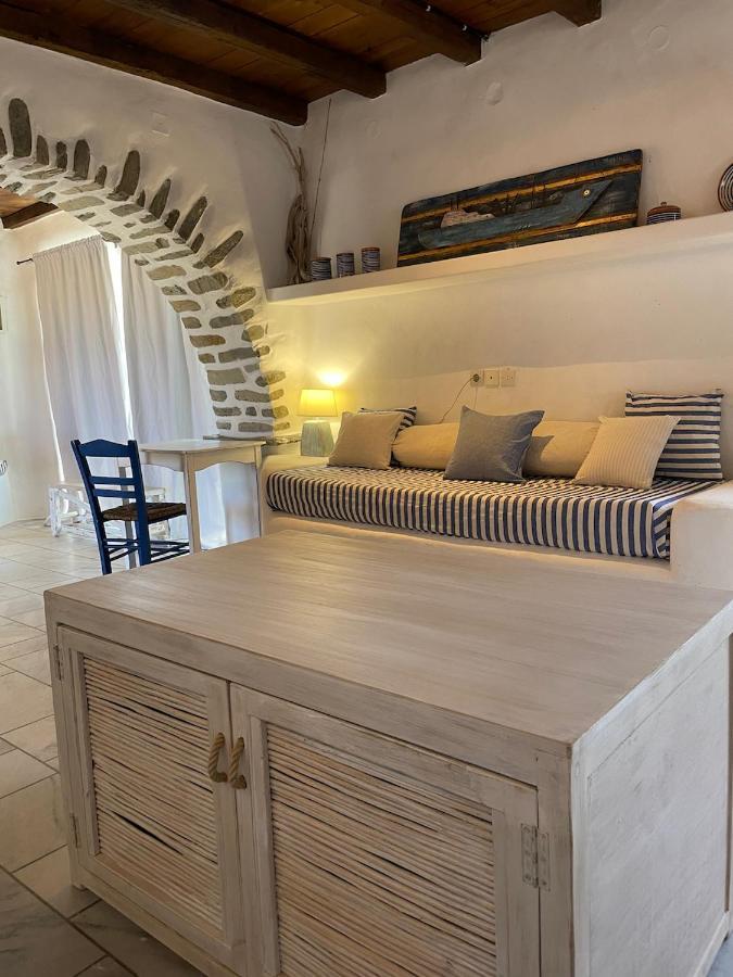 Cycladique Poseidon * Parikia (Paros)